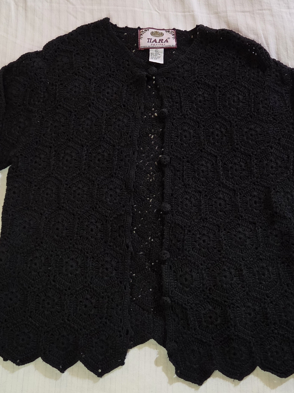 Vintage Tiara Petites Black Women's Black Crochet Knit Button-Front Cardigan - Picture 1 of 7